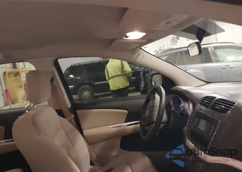 2017 Dodge Journey Sxt from USA, damaged, VIN 3C4PDCBG0HT510877